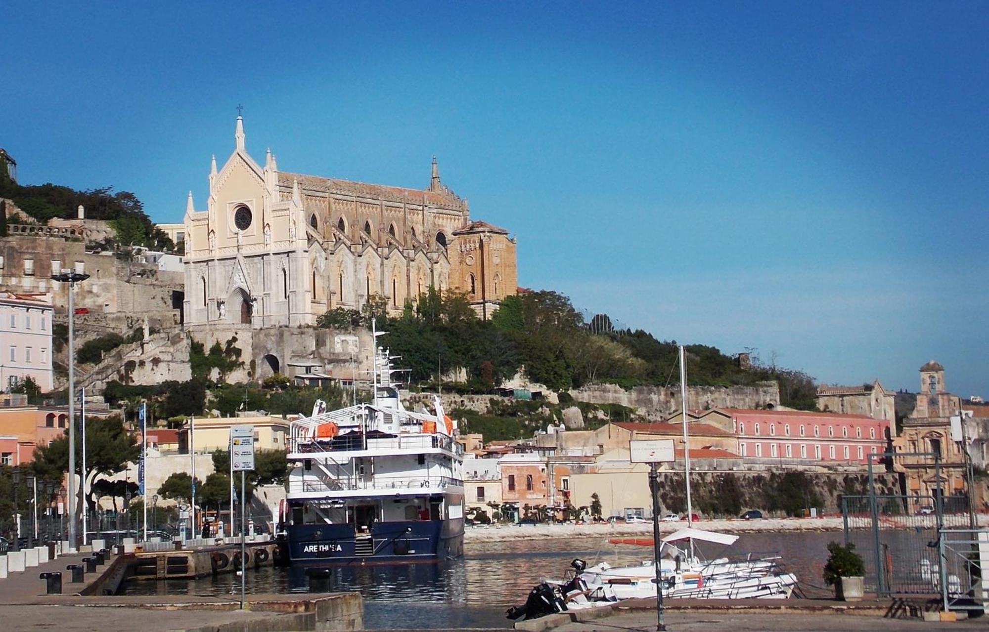 Oltre Il Mare Guest House Gaeta Zewnętrze zdjęcie