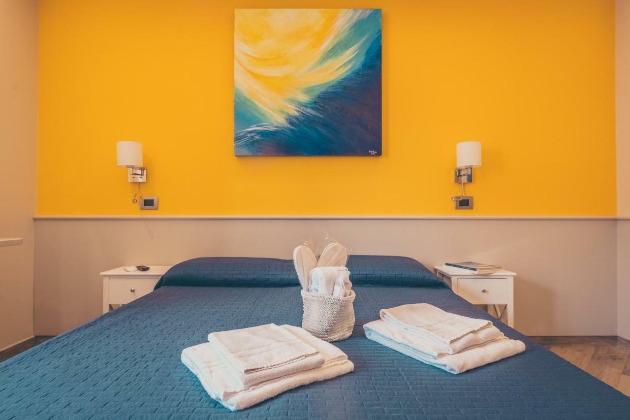 Oltre Il Mare Guest House Gaeta Zewnętrze zdjęcie